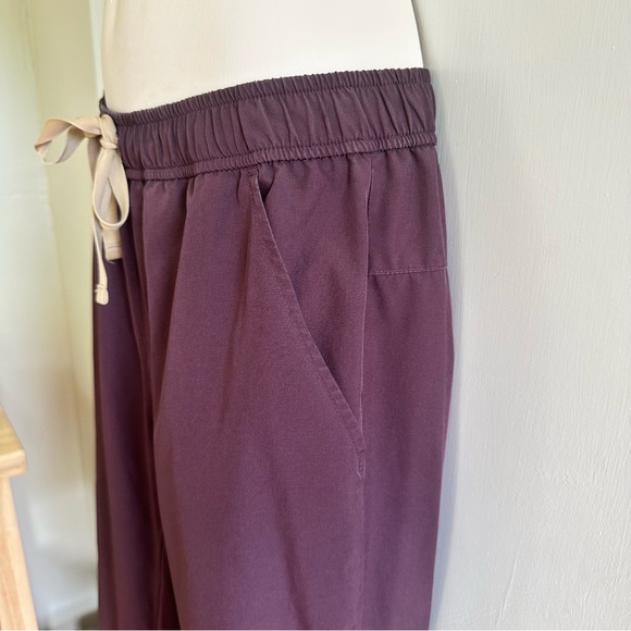 Figs Women's Joggers in Dark Purple - Picture 5 of 12